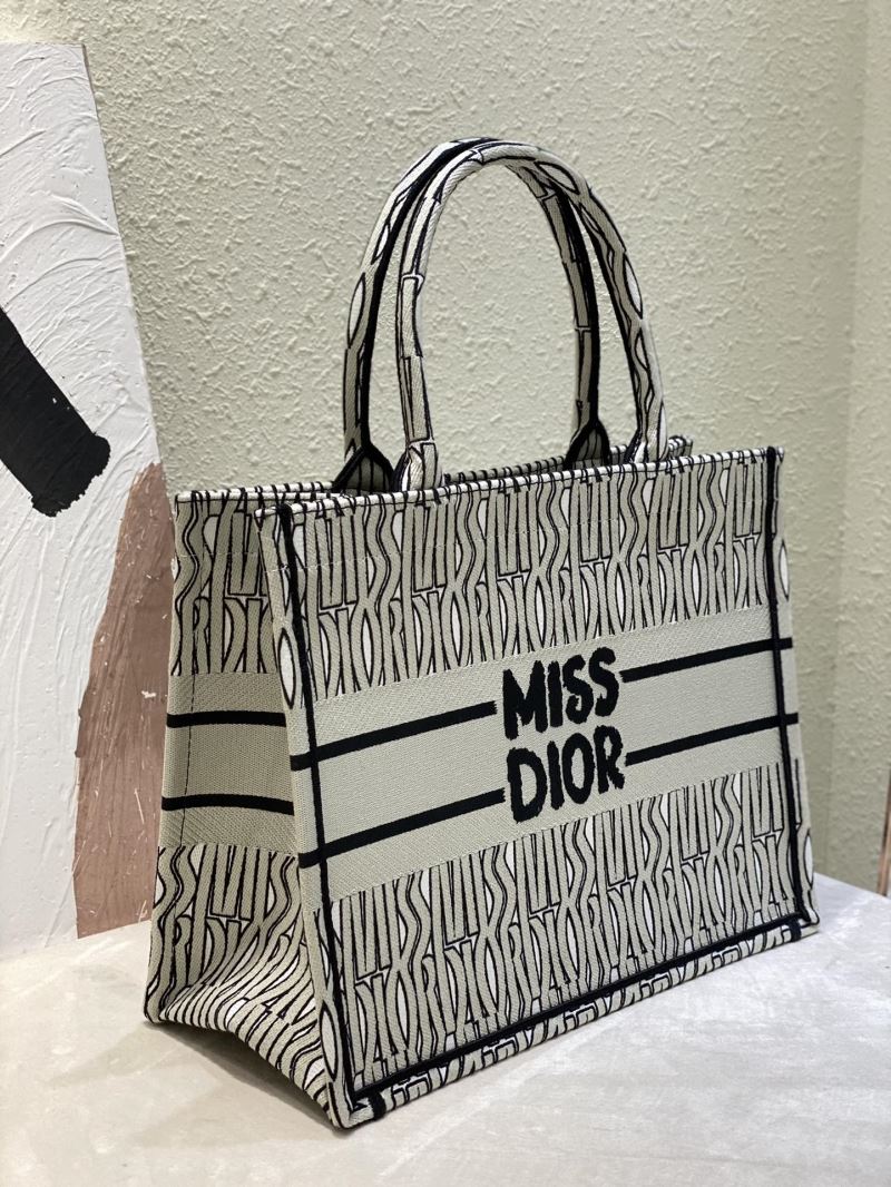 Christian Dior Shopping Bags